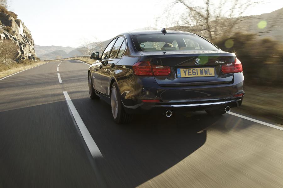  BMW 335iLuxury 2012 года  (UK) (фото 20 из 33)